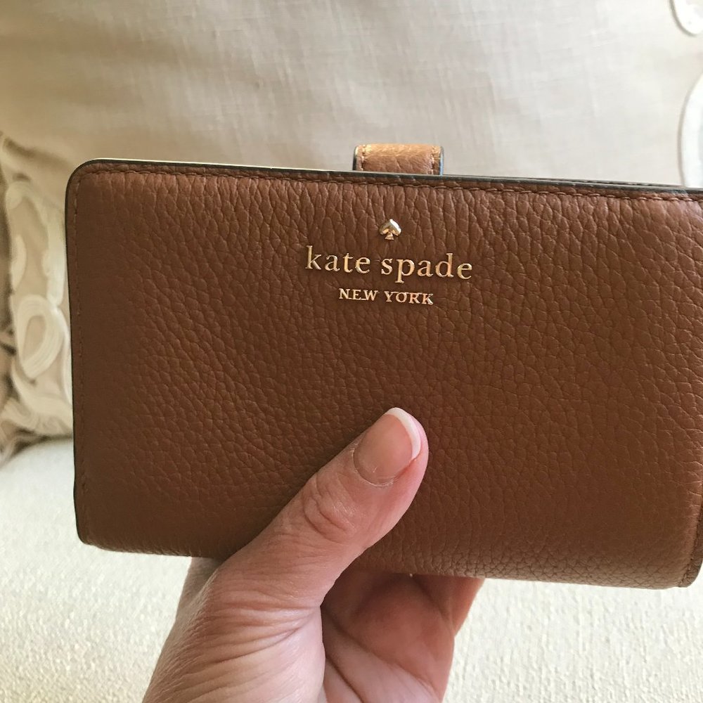 kate spade bi-fold wallet